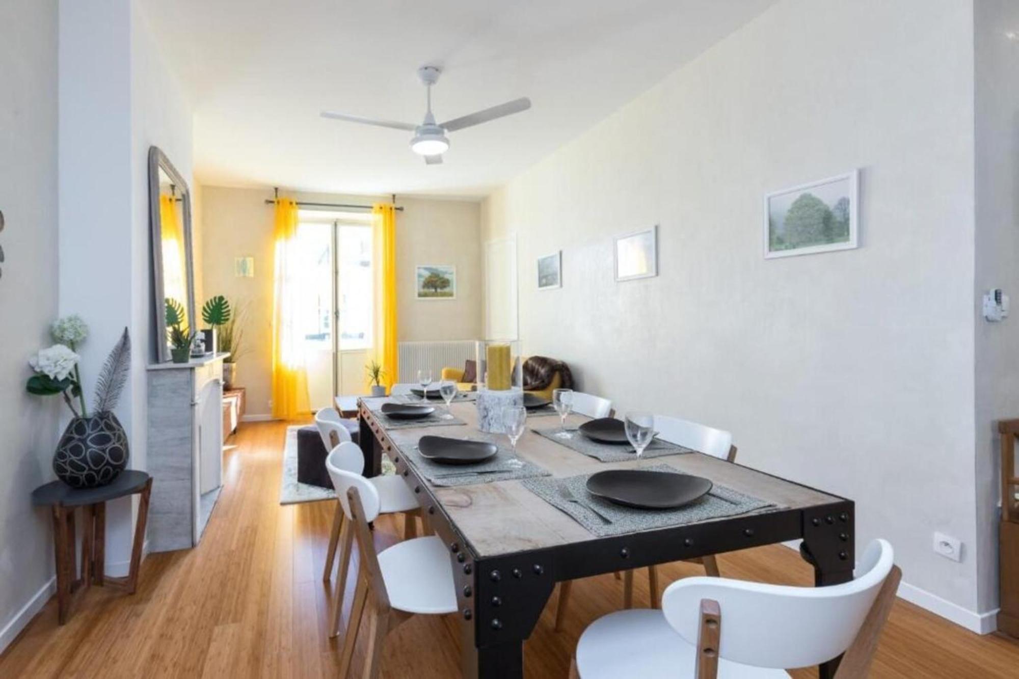Gioffredo 14 - Spacious With Balcony Apartment *